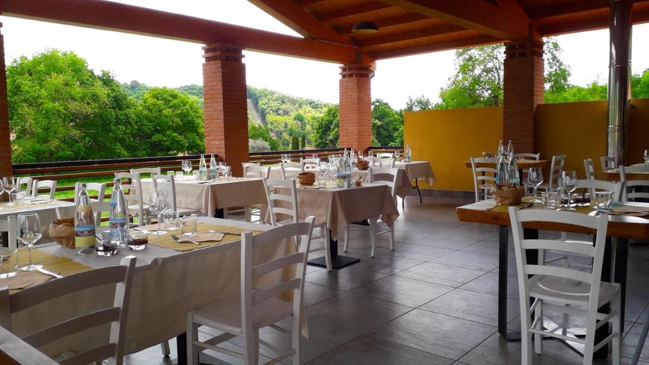 Agriturismo Monsereno Horses Imbersago 外观 照片